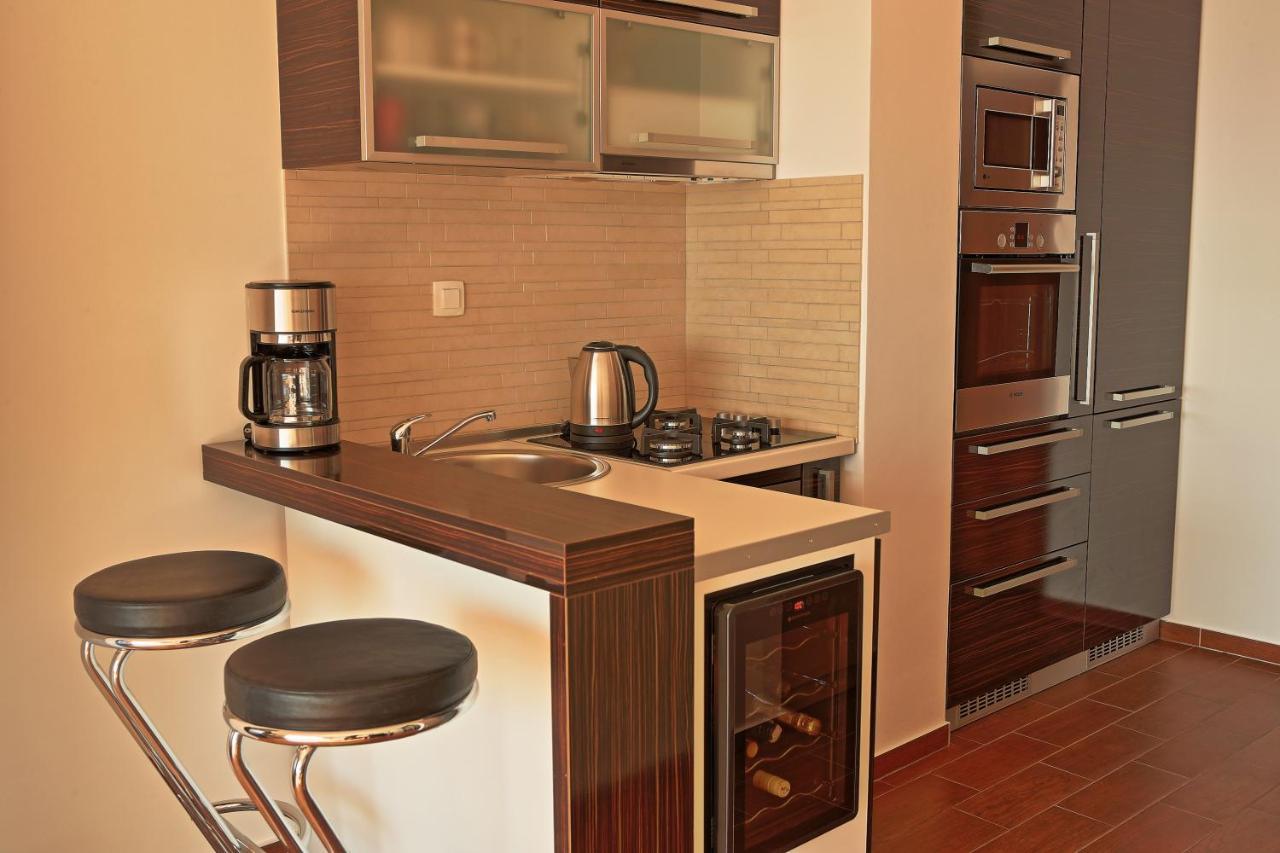 Studio Apartman Luka Senj  Extérieur photo
